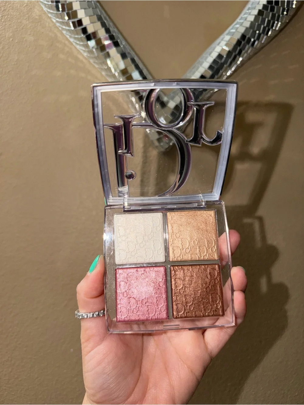 DIOR⭐️